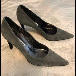 DEAL! Italian grey suede, black heel stunning designer stilettos, 38